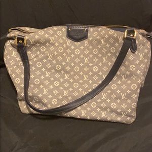 Louis Vuitton purse